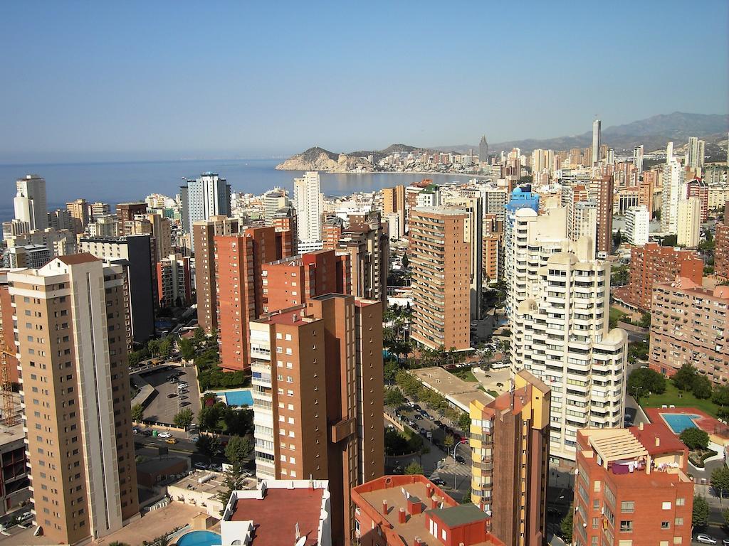 Apartamentos Con Terraza Torre D'Oboe By Renthas Benidorm Dış mekan fotoğraf