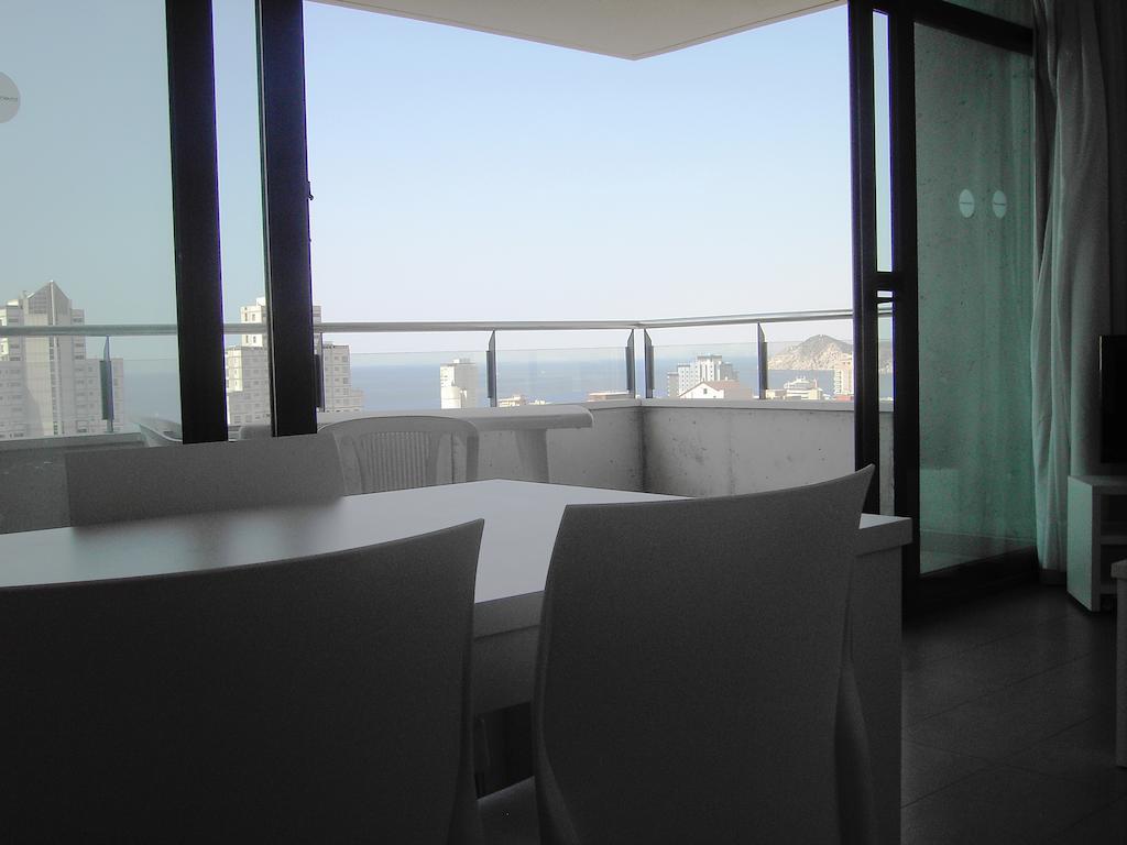 Apartamentos Con Terraza Torre D'Oboe By Renthas Benidorm Oda fotoğraf