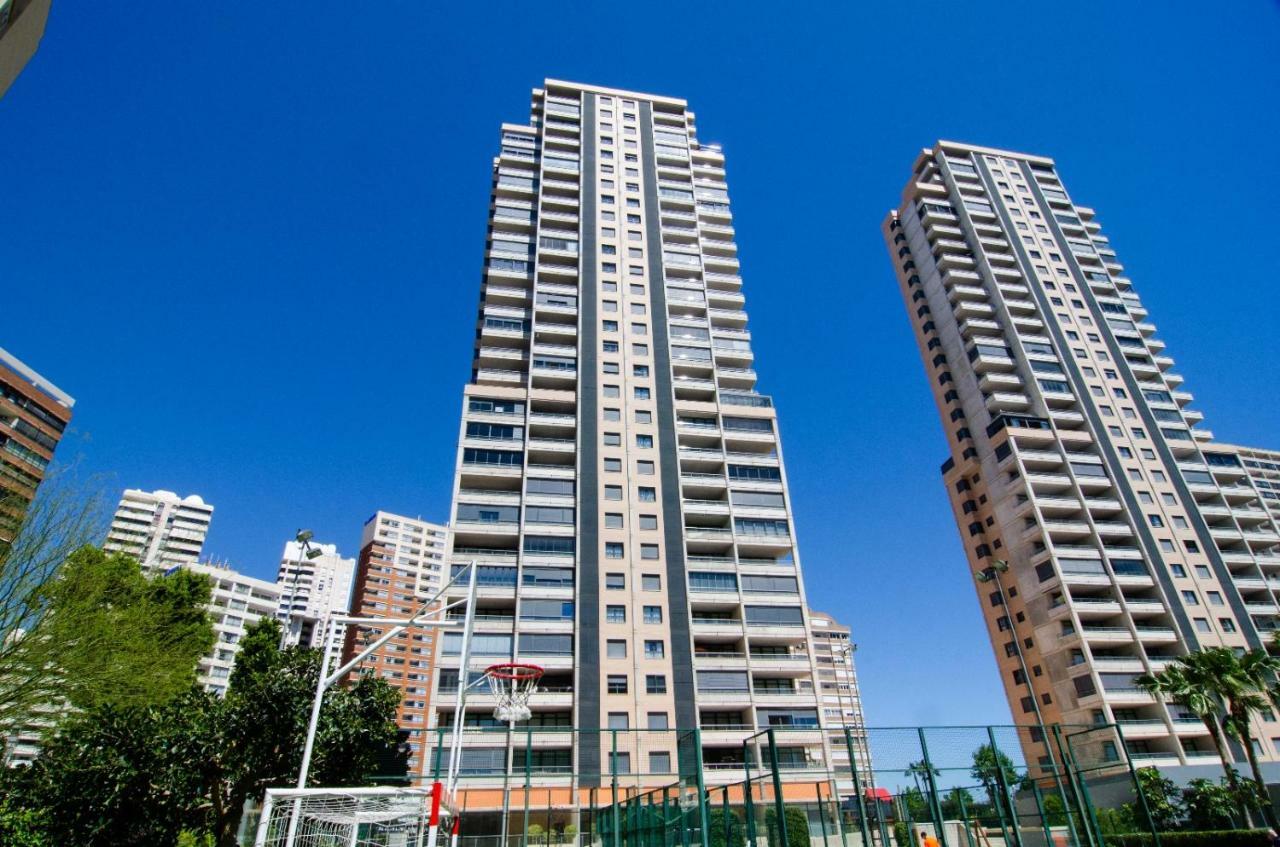 Apartamentos Con Terraza Torre D'Oboe By Renthas Benidorm Dış mekan fotoğraf