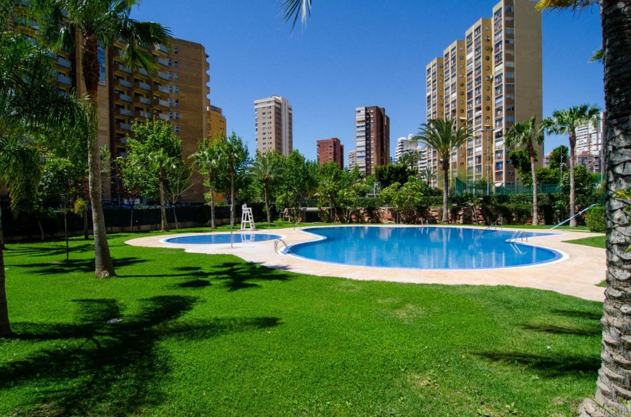 Apartamentos Con Terraza Torre D'Oboe By Renthas Benidorm Dış mekan fotoğraf