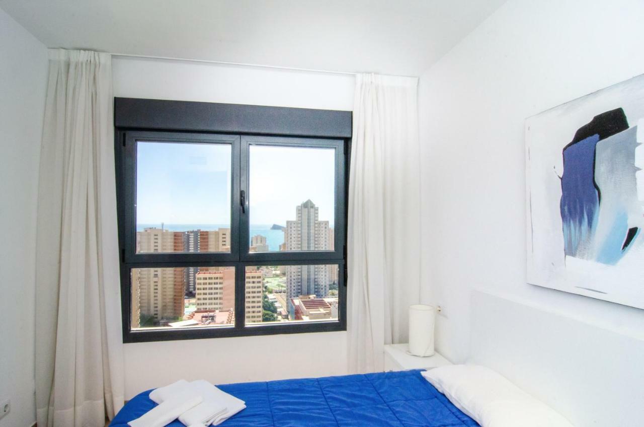 Apartamentos Con Terraza Torre D'Oboe By Renthas Benidorm Dış mekan fotoğraf