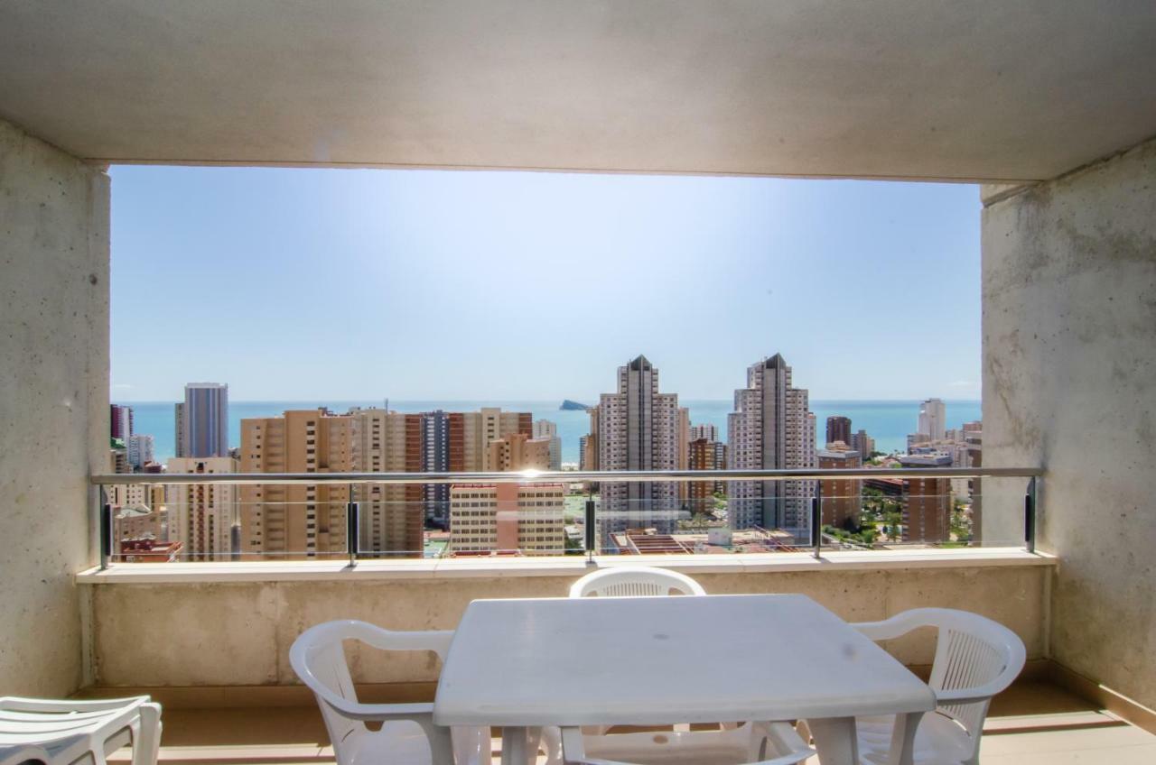 Apartamentos Con Terraza Torre D'Oboe By Renthas Benidorm Dış mekan fotoğraf