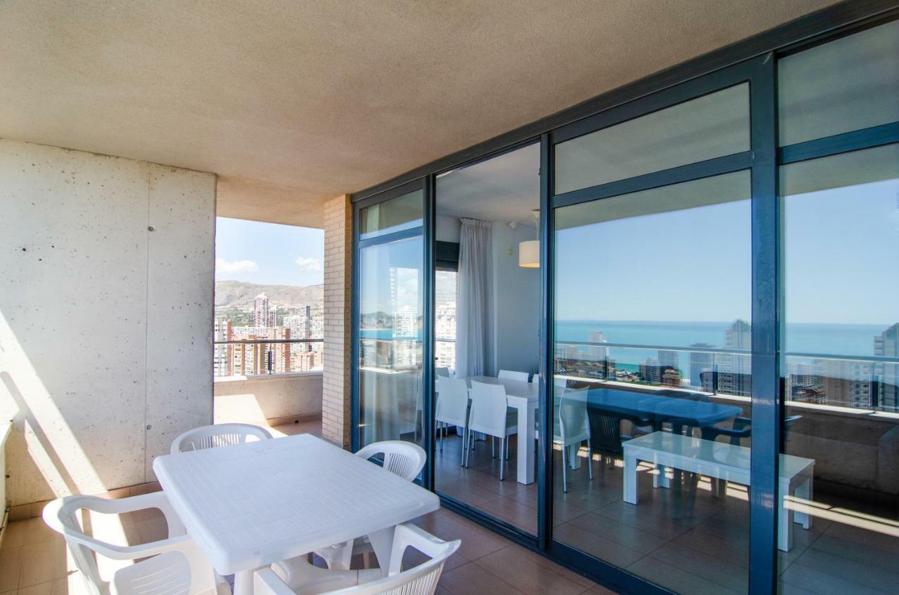 Apartamentos Con Terraza Torre D'Oboe By Renthas Benidorm Dış mekan fotoğraf